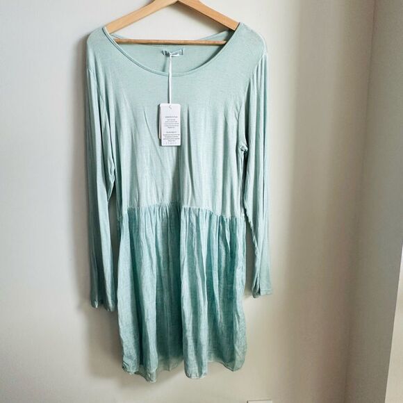 NWT Chic Made In Italy Pastel Long Sleeve Dress - Picture 1 of 8
